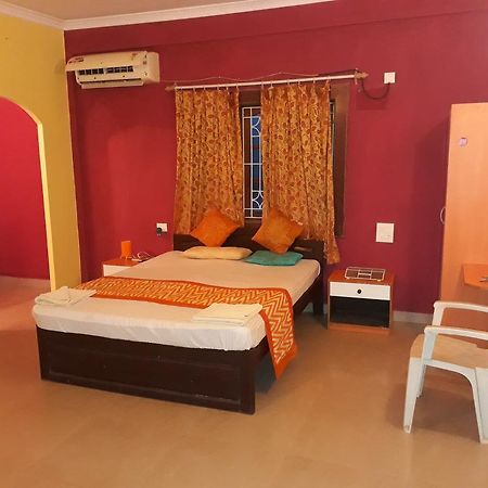 Midguard Sea View Hotel Gamle Goa Eksteriør billede